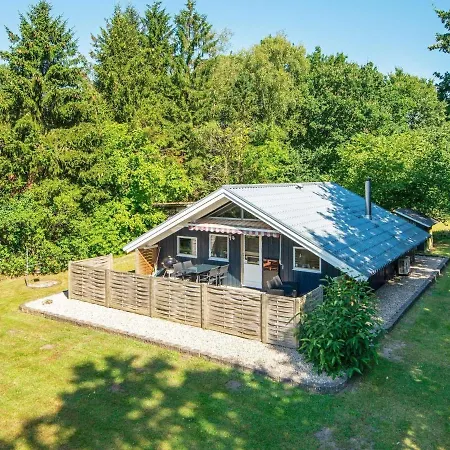 4 Person In Holiday home